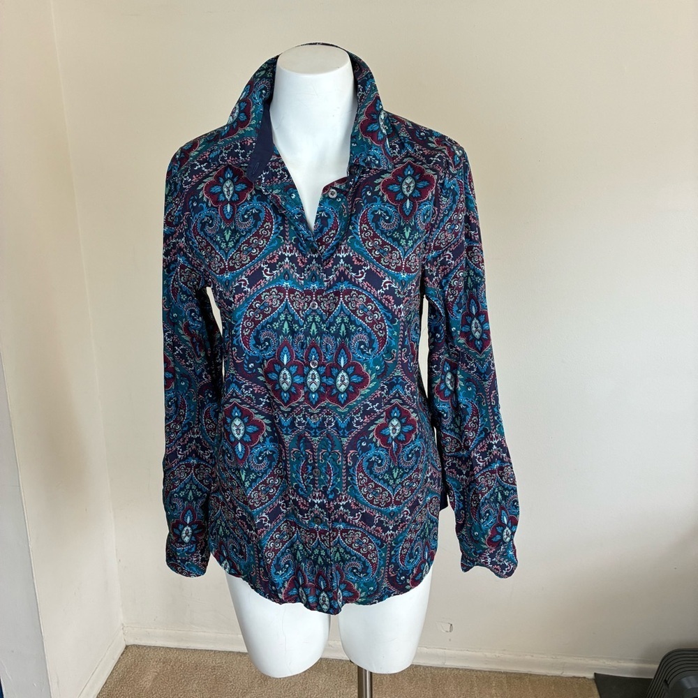 Talbots Blue and Maroon Paisley Button Up long Sleeve Shirt